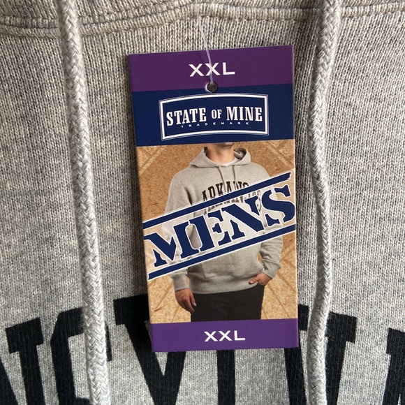 Pennsylvania Logo Hooded Sweater - Picture 3 of 4